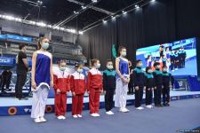 Церемония награждения победителей Первенства Азербайджана и Чемпионата Баку по прыжкам на батуте и акробатической дорожке (ФОТО)