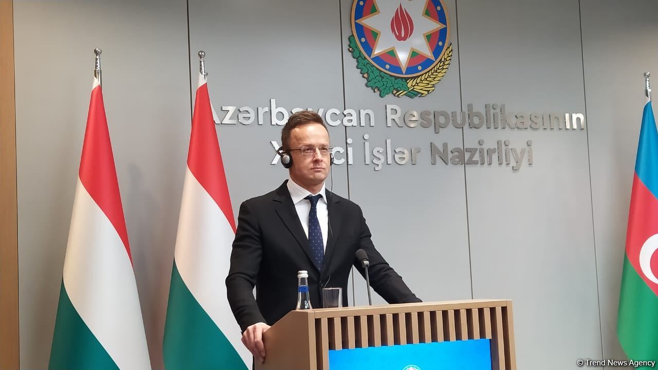 Глава МИД Венгрии назвал приоритетные для сотрудничества ненефтяные отрасли Азербайджана