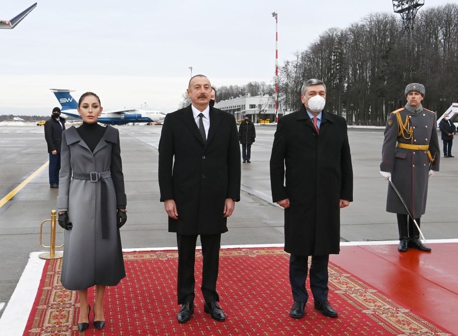 President Ilham Aliyev arrived in Russian Federation for official visit (PHOTO/VIDEO)