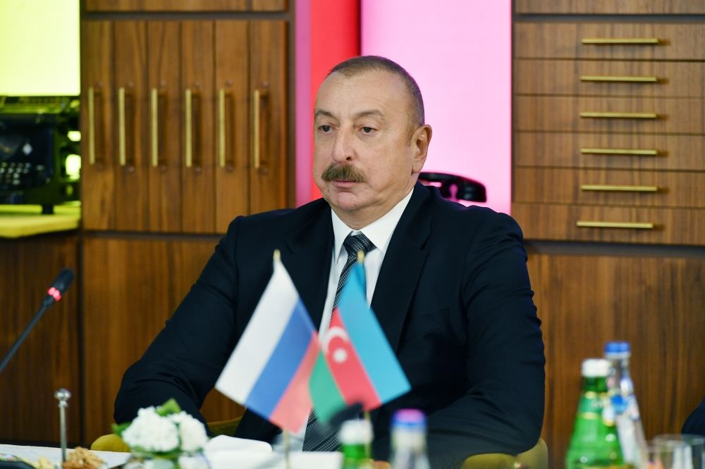 Президент Ильхам Алиев и Первая леди Мехрибан Алиева встретились в ТАСС с руководителями ведущих российских СМИ (ФОТО/ВИДЕО)