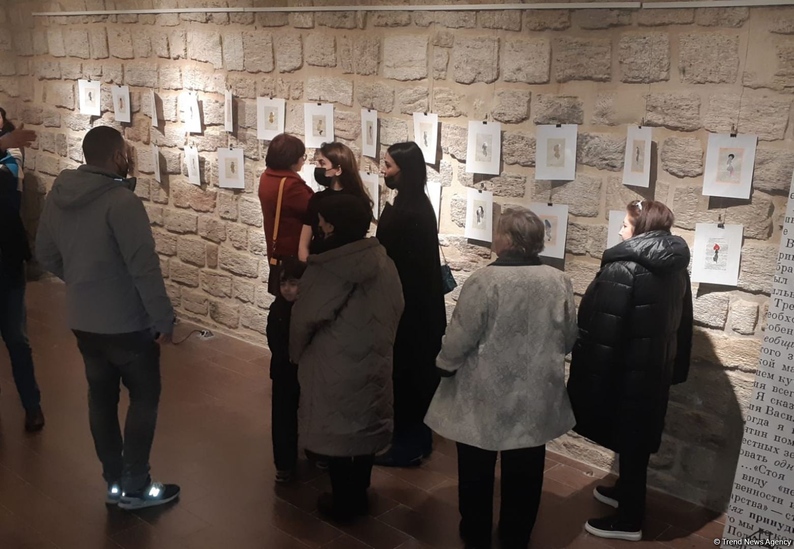 Страницы как белый холст – Почему гитарист легендарной "Гая" рисовал в книгах? (ФОТО)