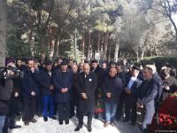 На I Аллее почетного захоронения в Баку проходит церемония прощания с народным артистом Азербайджана Алибабой Мамедовым (ФОТО)