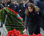 Азербайджанский народ чтит память жертв Ходжалинского геноцида (ФОТО/ВИДЕО)