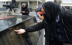 Азербайджанский народ чтит память жертв Ходжалинского геноцида (ФОТО/ВИДЕО)