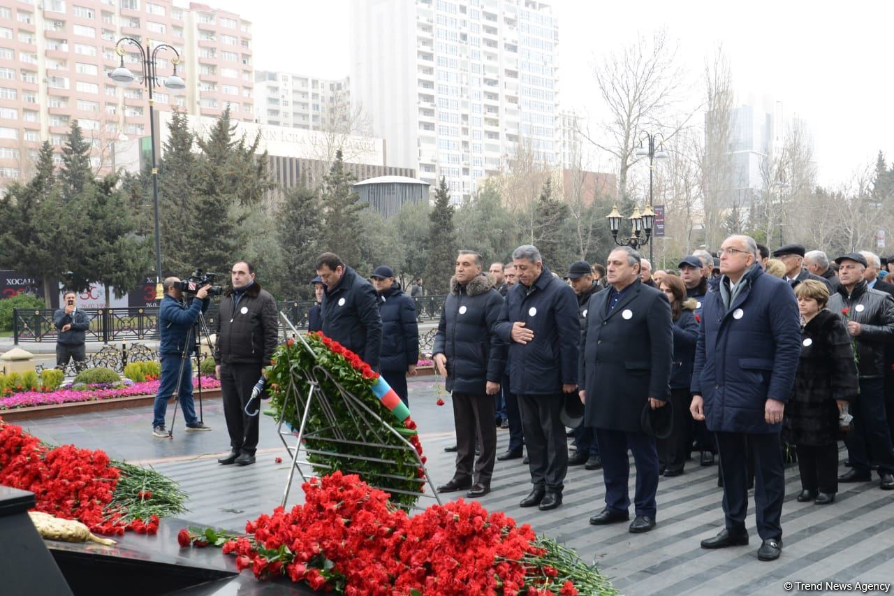 Азербайджанский народ чтит память жертв Ходжалинского геноцида (ФОТО/ВИДЕО)