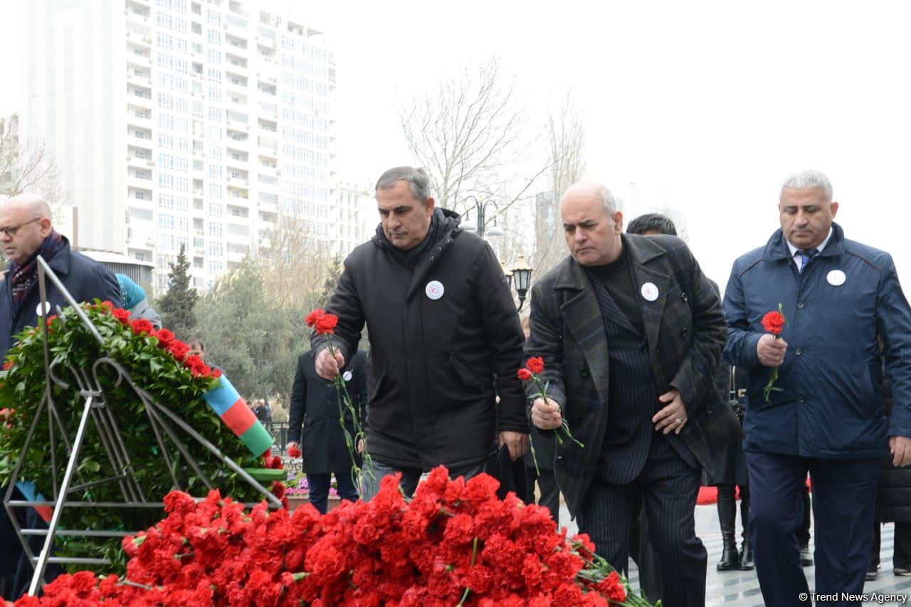 Азербайджанский народ чтит память жертв Ходжалинского геноцида (ФОТО/ВИДЕО)