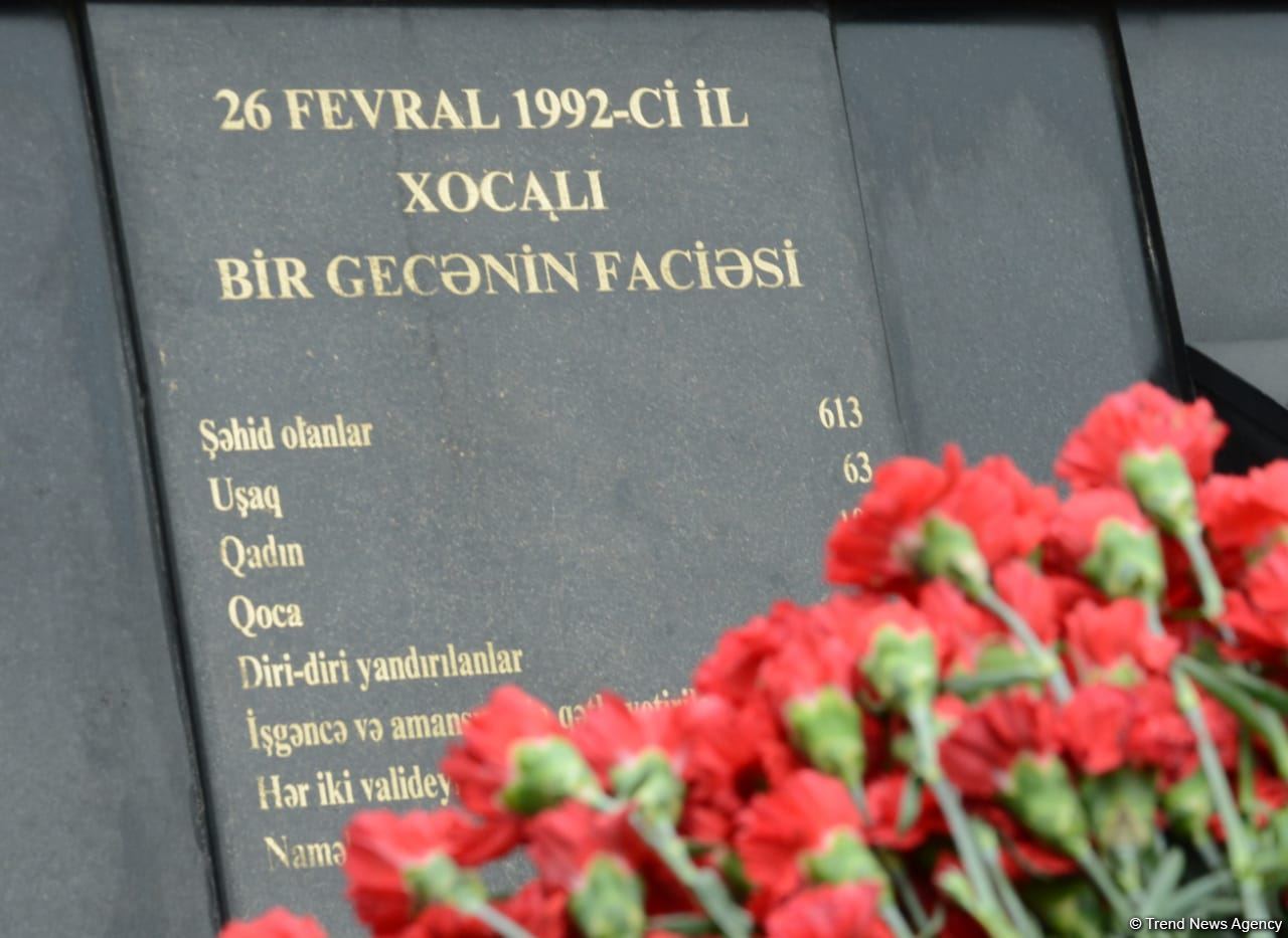 Азербайджанский народ чтит память жертв Ходжалинского геноцида (ФОТО/ВИДЕО)