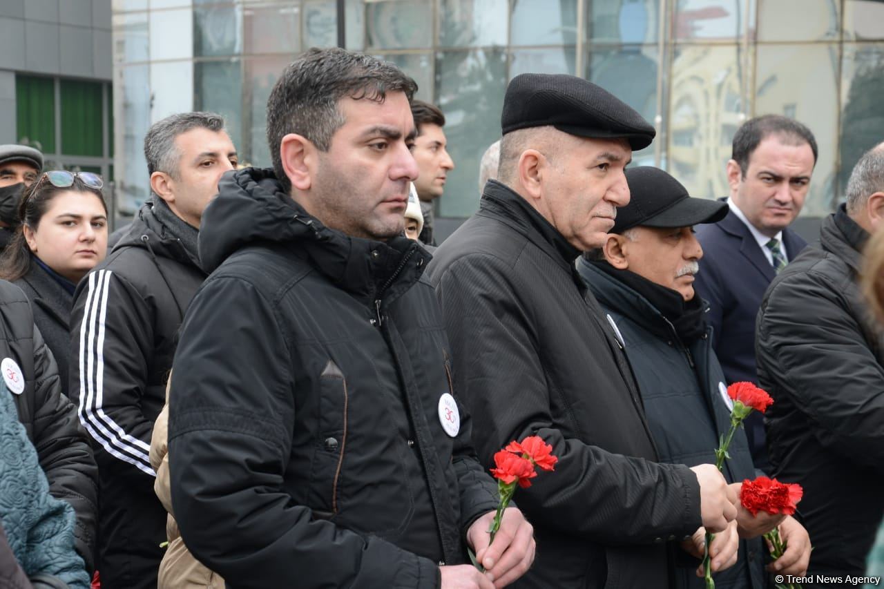 Азербайджанский народ чтит память жертв Ходжалинского геноцида (ФОТО/ВИДЕО)