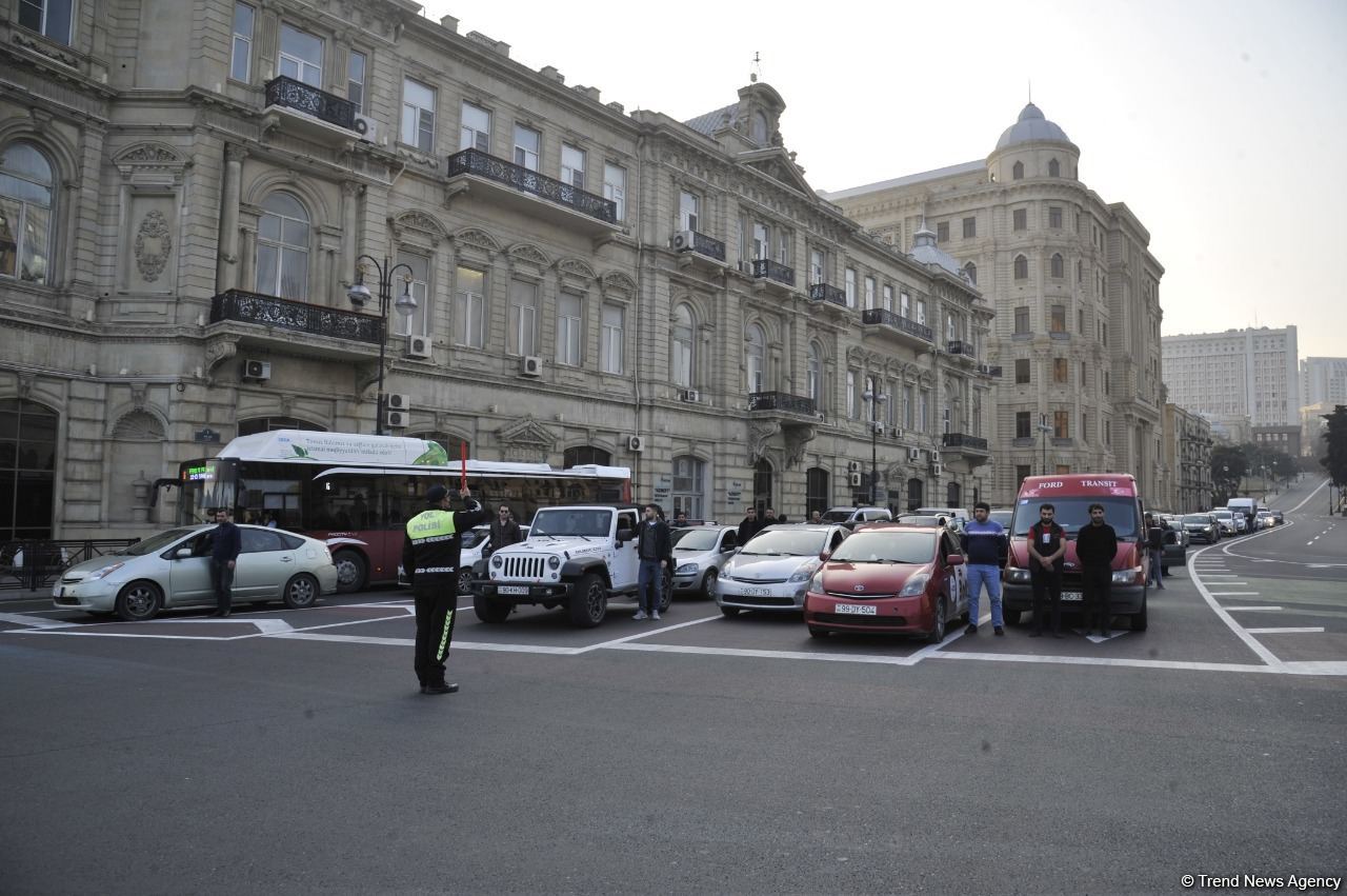 В Азербайджане минутой молчания почтили память жертв Ходжалинского геноцида