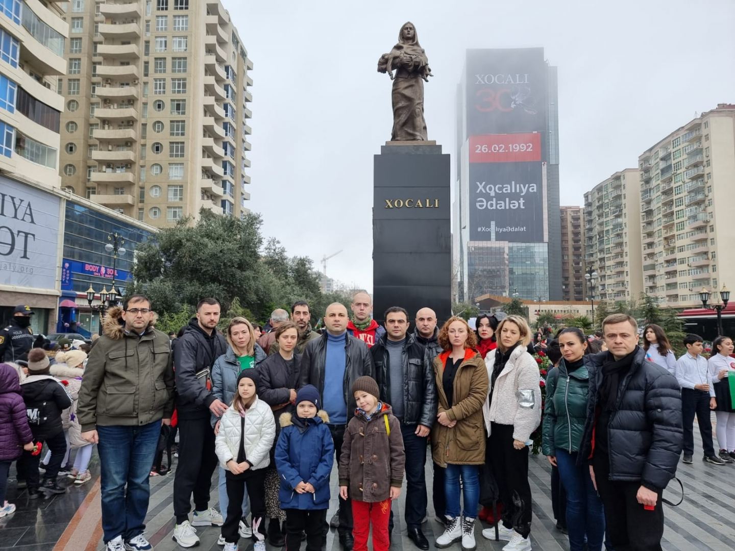 Люди стояли в слезах... Украинцы представили в Баку премьеру "Дети, которые не выросли"  (ВИДЕО, ФОТО)