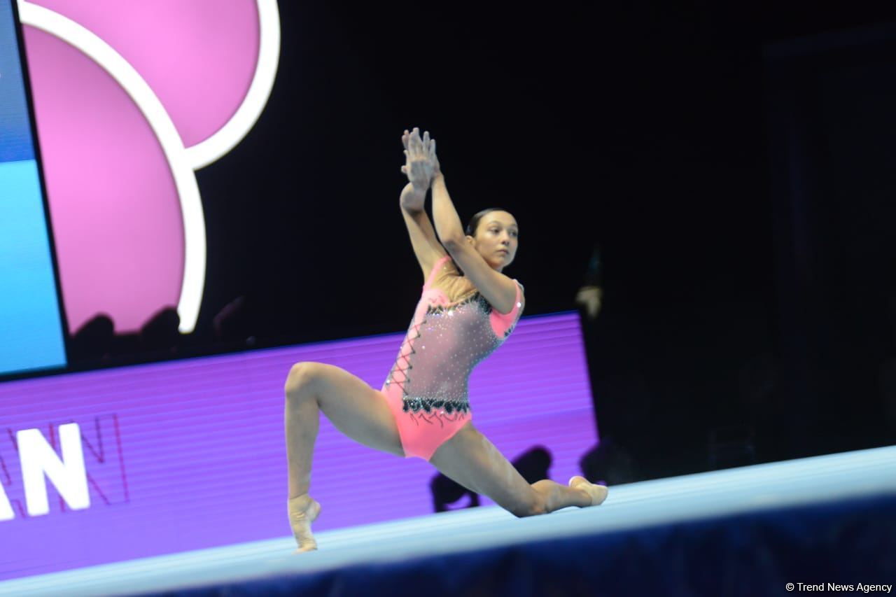 Azerbaijani women's group perform in second qualifying stage of 12th Acrobatic Gymnastics World Age Group Competitions (PHOTO)