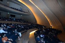 В Центре Гейдара Алиева состоялся концерт всемирно известного скрипача Гидона Кремера, посвященный 75-летию Маэстро (ФОТО)
