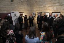 В Ичери шехер открылась экспозиция Bridges of Europe - по Худаферинскому мосту  в Европу (ФОТО)