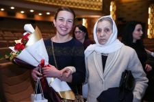Ковровое искусство в узелках жизни Захры Алиевой (ФОТО)