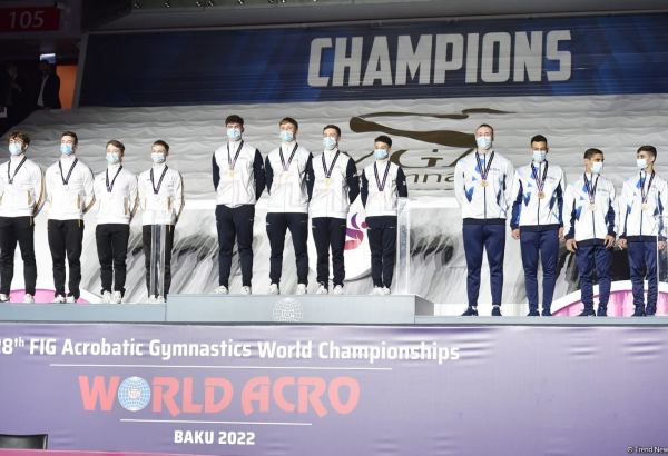 Awards ceremony among mixed pairs, women's and men's groups held at 28th FIG Acrobatic Gymnastics World Championships in Baku (PHOTO)