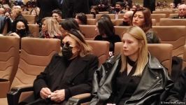 В Баку проходит церемония прощания с видным кинодраматургом Рустамом Ибрагимбековым (ФОТО/ВИДЕО)