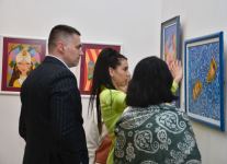 Дыхание красок в весеннем Баку - для любителей загадок и противоречивых образов (ФОТО)