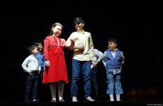 Премьера в Баку! Ветер перемен в рыбацком поселке, или Зачем приходила женщина в черном (ФОТО)
