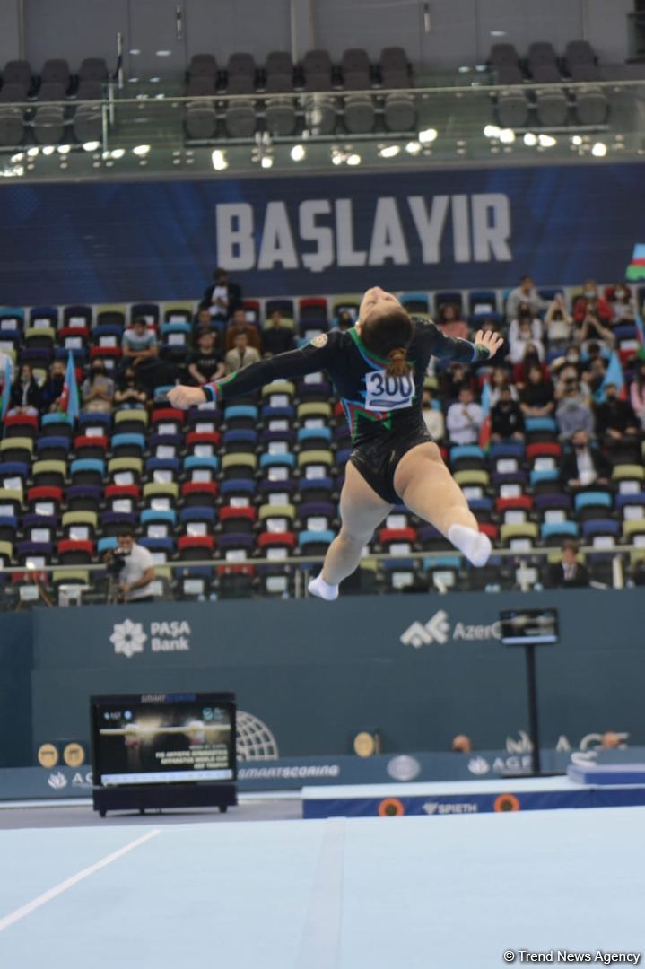 Azerbaijani athletes present floor exercises at FIG Artistic Gymnastics World Cup (PHOTO)
