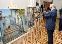 Кисть вместо скальпеля - творчество азербайджанского хирурга (ФОТО)