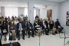 Параллельные миры:  в Баку рассказали о городских легендах Будапешта  (ФОТО)