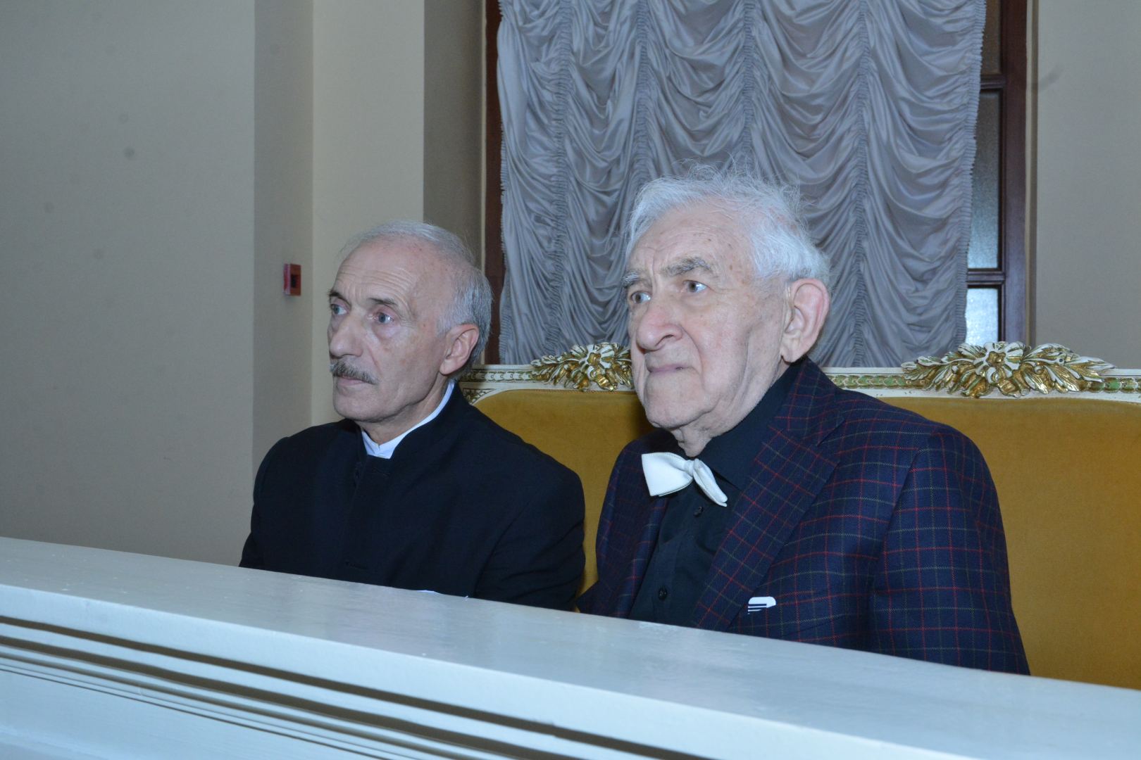 Гармония тара и кяманчи - Филармония поддержала юных исполнителей (ФОТО/ВИДЕО)