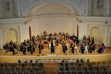 Гармония тара и кяманчи - Филармония поддержала юных исполнителей (ФОТО/ВИДЕО)