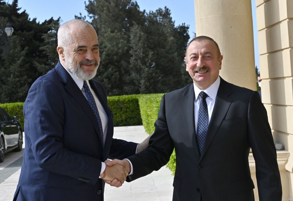 President Ilham Aliyev, Prime Minister of Albania hold one-on-one meeting (PHOTO)