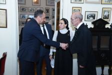 В Баку отметили Всемирный день искусства (ФОТО)