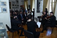 В Баку отметили Всемирный день искусства (ФОТО)