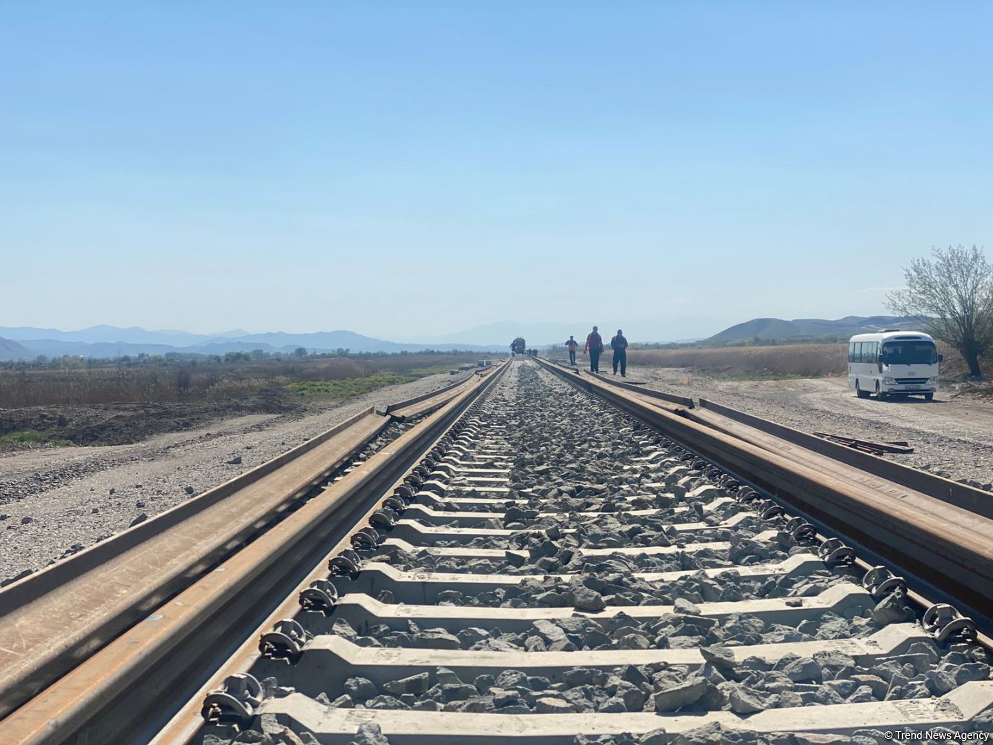 Construction and installation work on Azerbaijan’s Horadiz-Agbend railway continues (PHOTO)