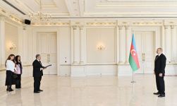President Ilham Aliyev receives credentials of incoming ambassador of Egypt (PHOTO/VIDEO)