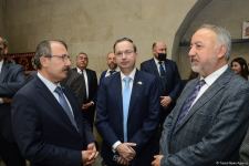 В Бакинском доме фотографии открылась выставка "Таджикистан – страна горных вершин и золотых озер" (ФОТО)