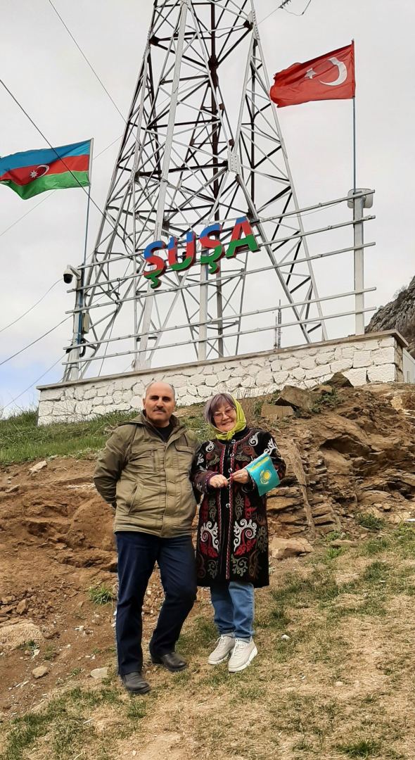 Известная писательница Насиха Кенжина в Азербайджане: Пламенный салам из Казахстана освобожденной Шуше (ФОТО)