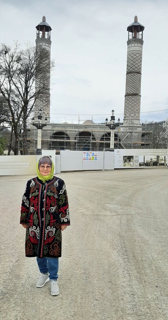 Известная писательница Насиха Кенжина в Азербайджане: Пламенный салам из Казахстана освобожденной Шуше (ФОТО)