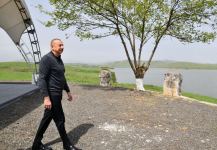 Президент Ильхам Алиев ознакомился со строительством автомобильной дороги Ахмедбейли-Физули-Шуша и тоннелей на этой дороге (ФОТО/ВИДЕО)