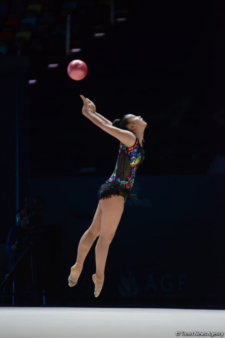 FIG Rhythmic Gymnastics World Cup competitions continue in Baku (PHOTO)