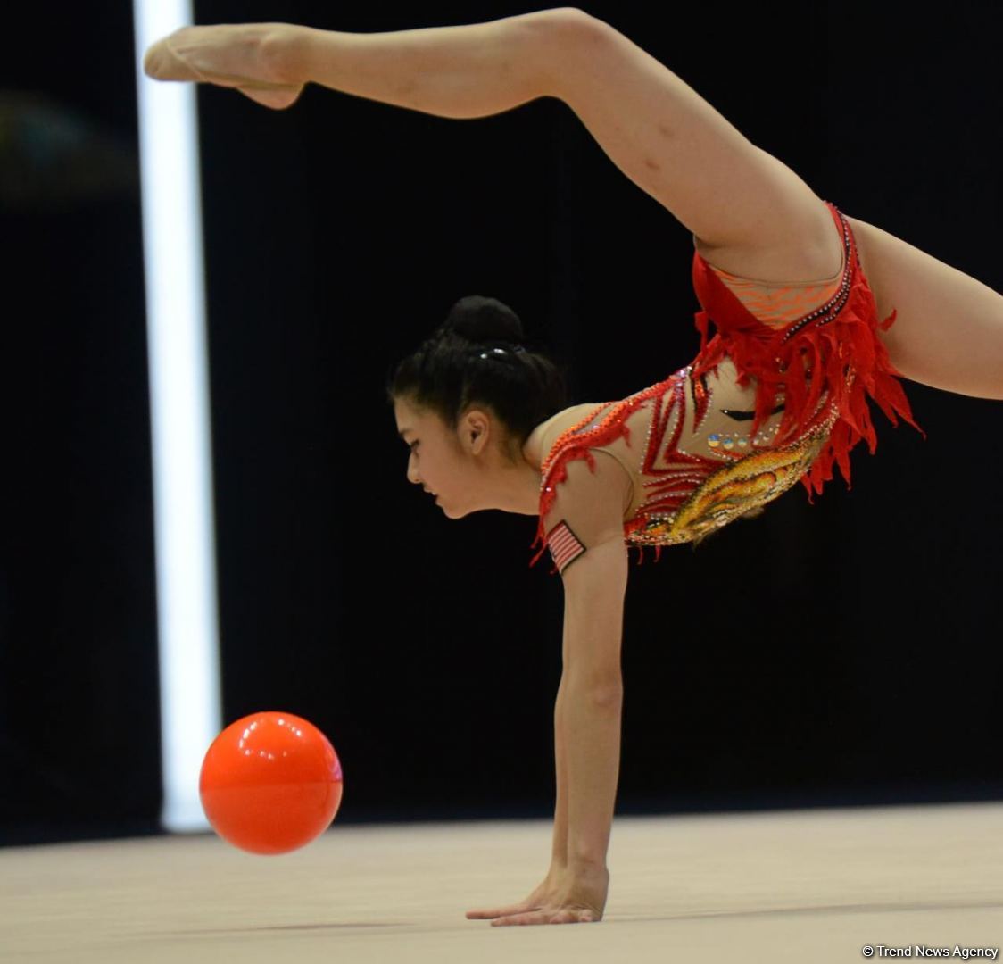 FIG Rhythmic Gymnastics World Cup competitions continue in Baku (PHOTO)