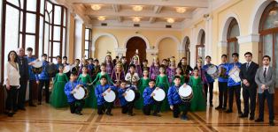 В Баку прошел концерт к 100-летию Фикрета Амирова, кульминацией стала премьера кантаты Azərbaycan bayrağı (ФОТО/ВИДЕО)