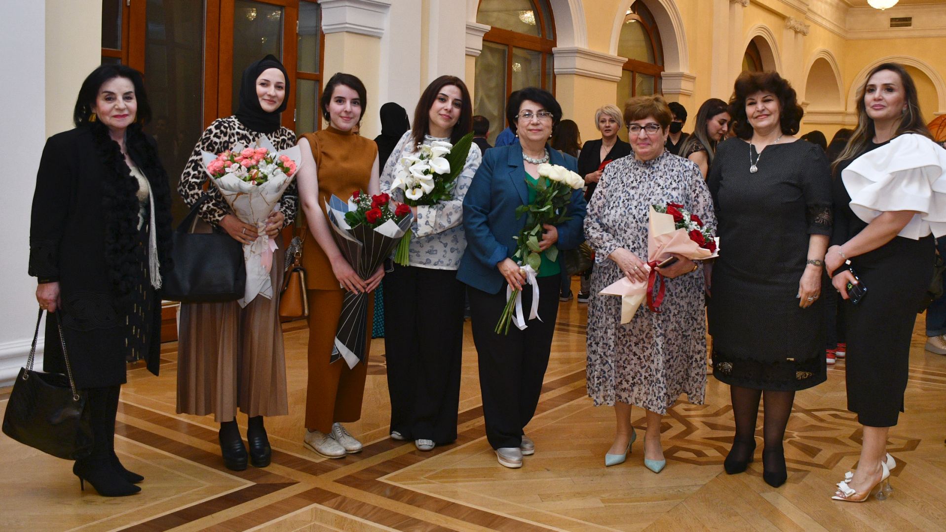 В Баку прошел концерт к 100-летию Фикрета Амирова, кульминацией стала премьера кантаты Azərbaycan bayrağı (ФОТО/ВИДЕО)