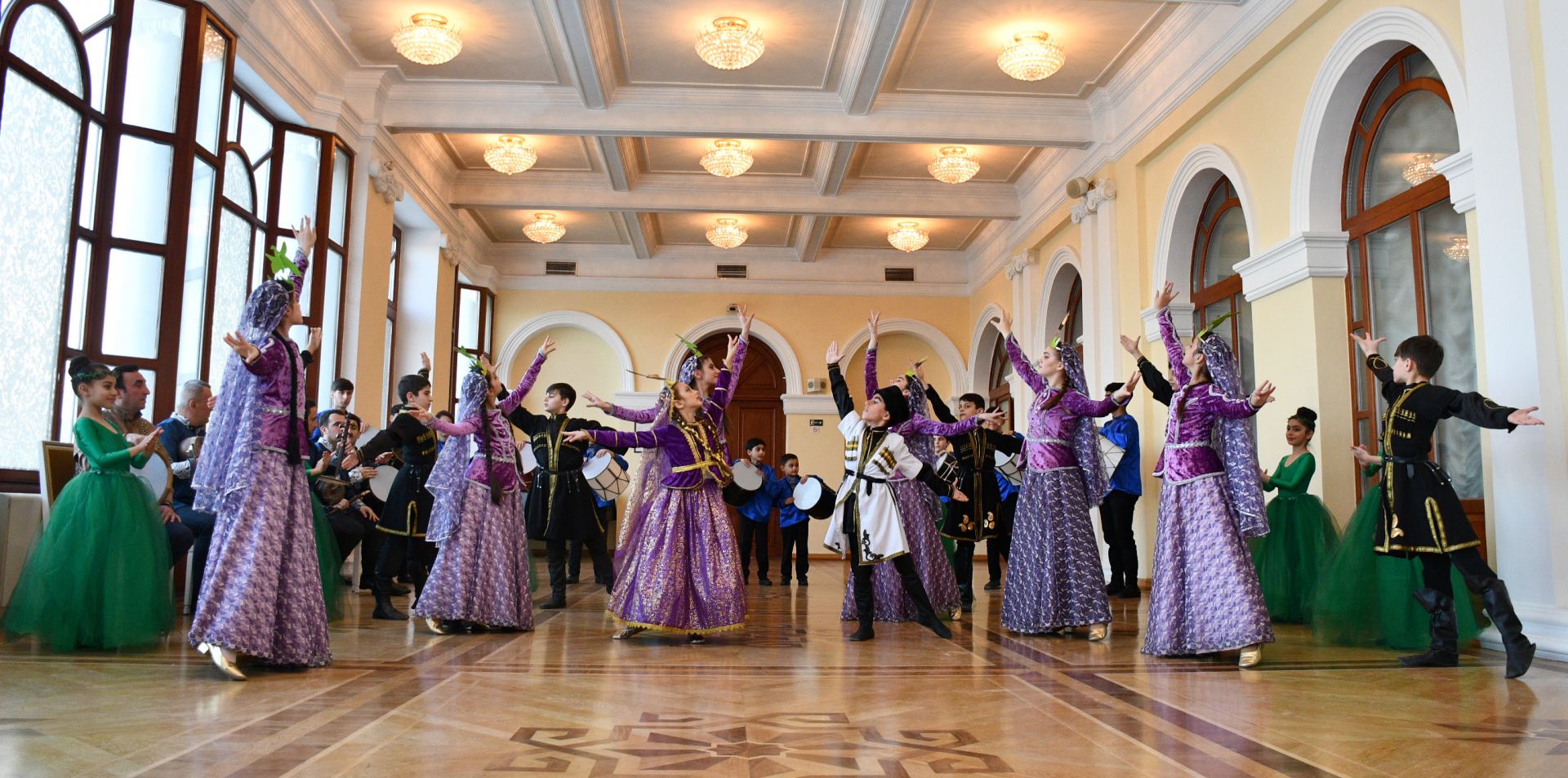 В Баку прошел концерт к 100-летию Фикрета Амирова, кульминацией стала премьера кантаты Azərbaycan bayrağı (ФОТО/ВИДЕО)