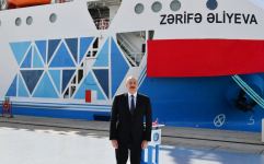 Президент Ильхам Алиев принял участие в церемонии сдачи в эксплуатацию судна-парома «Зарифа Алиева» (ФОТО/ВИДЕО)