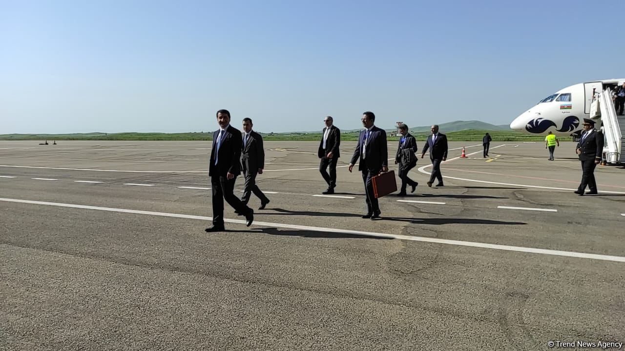 Representatives of world's leading think tanks get acquainted with Azerbaijan's Fuzuli airport (PHOTO)