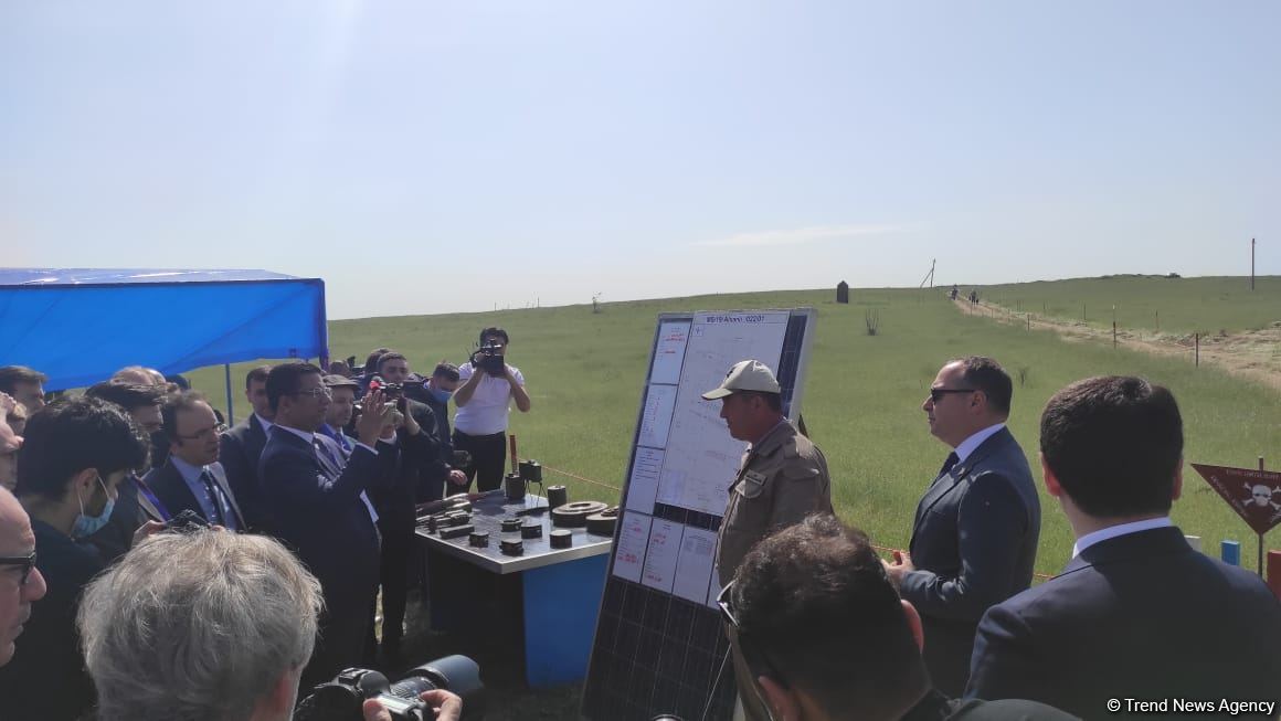 Delegation of representatives of international think tanks familiarize with demining process in Azerbaijan’s Karabakh (PHOTO)