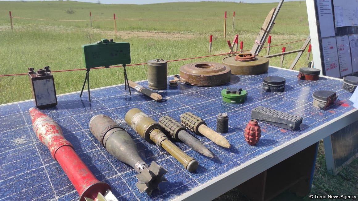 Delegation of representatives of international think tanks familiarize with demining process in Azerbaijan’s Karabakh (PHOTO)