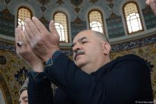 В мечетях Азербайджана совершен праздничный намаз (ФОТО)