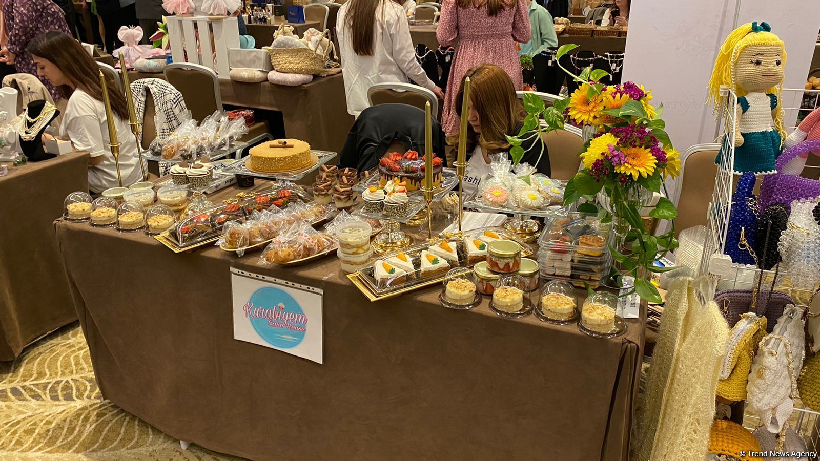 В Баку стартовала крупнейшая ярмарка для женщин-предпринимателей «THE MAY FAIR by İZ» (ФОТО)