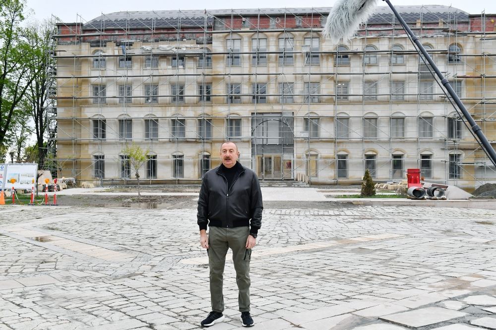 Президент Ильхам Алиев выступил с обращением из города Шуша (ФОТО/ВИДЕО)