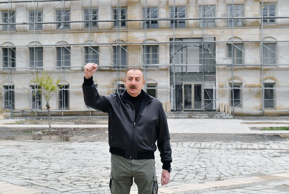 Президент Ильхам Алиев выступил с обращением из города Шуша (ФОТО/ВИДЕО)