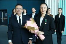 Азербайджанские гимнастки награждены юбилейной медалью "15-летие министерства оборонной промышленности (2005-2020)" (ФОТО)